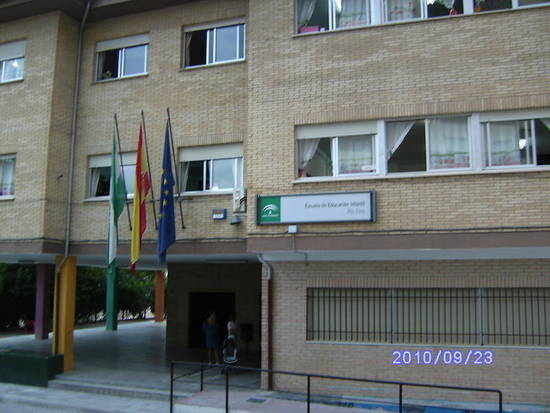 Escuela Infantil "Río Ebro"