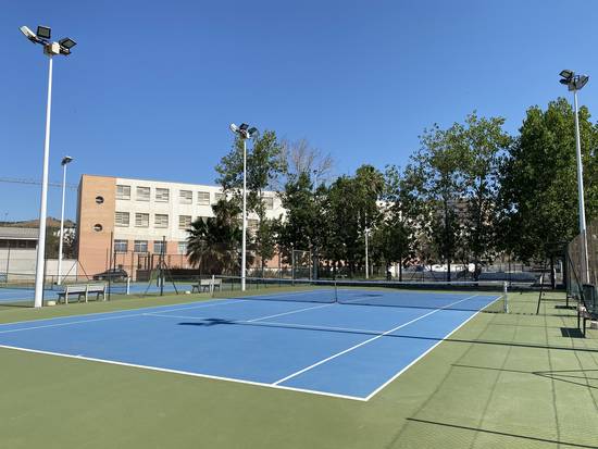 Complejo Pistas Tenis y Petanca