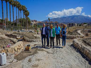 El Ayuntamiento trabaja a pleno rendimiento en la obra de ampliación del jardín de cactus